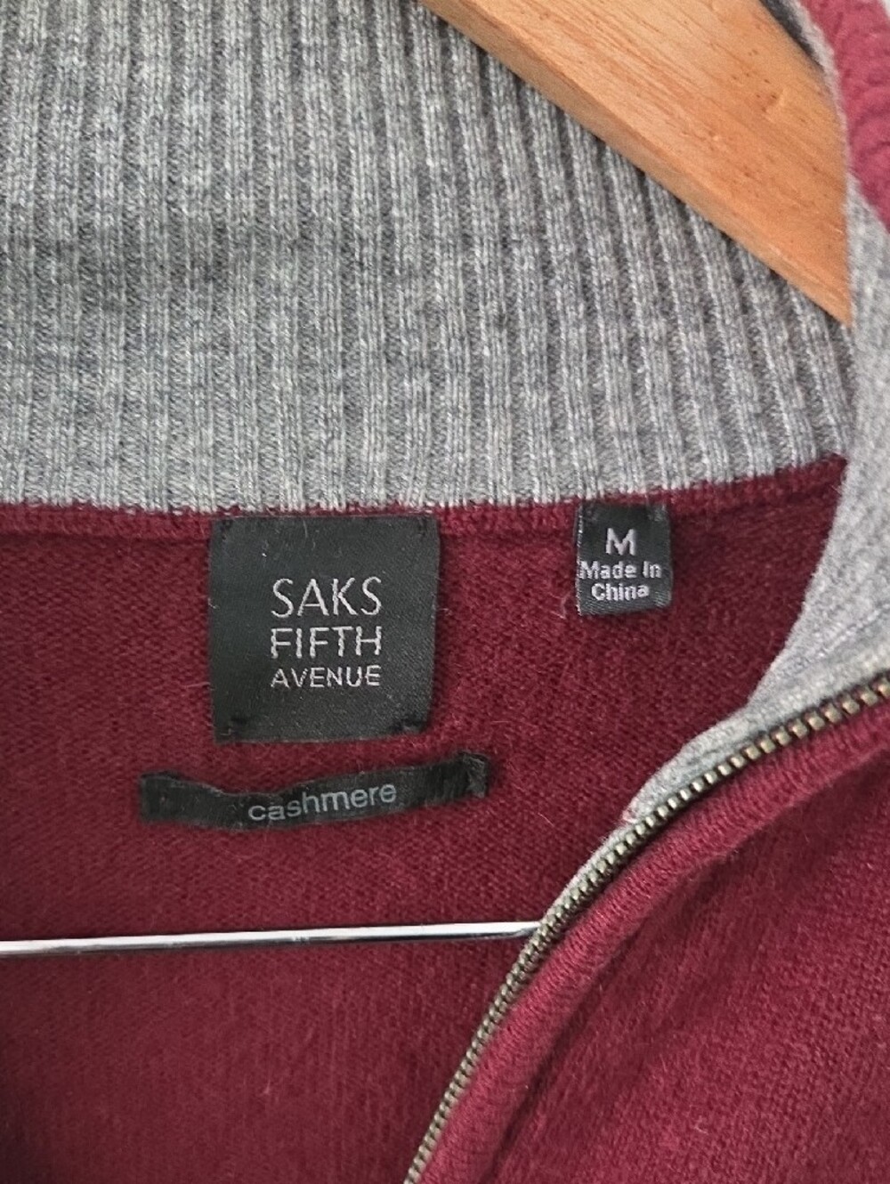 Saks Fifth Avenue Men’s Maroon Zip-Neck 100% Cashmere Sweater - Picture 2 of 7